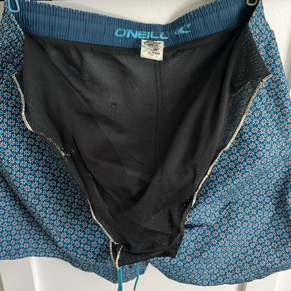 Men's O'Neill Swim Trunks - Picture 6 of 6